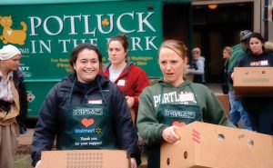 Potluck Volunteers